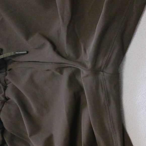 Lululemon Keep Moving Jogger Stretch High-Rise Jogger, Dark Olive Green, Size 6 - Picture 14 of 14